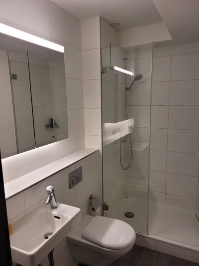 Hobbyraum mit Dusche/WC