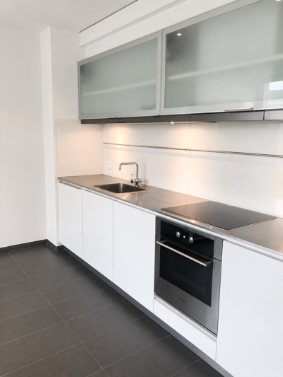 Moderne 3.5-Zimmerwohnung mit eig. Waschturm