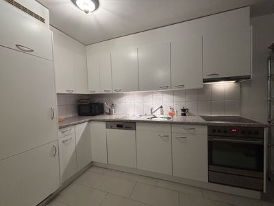 Grosszügige 2.5-Zimmerwohnung an zentraler Lage