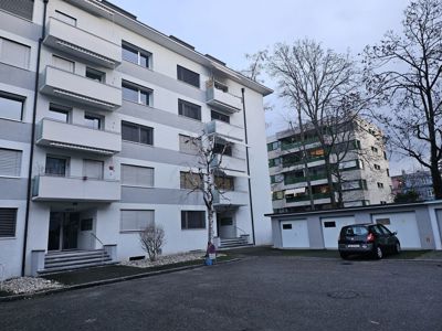 Grosszügige Maisonette-Dachwohnung an ruhiger Lage